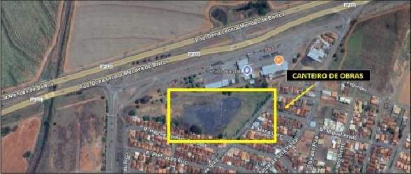 Canteiro de obras no km 273