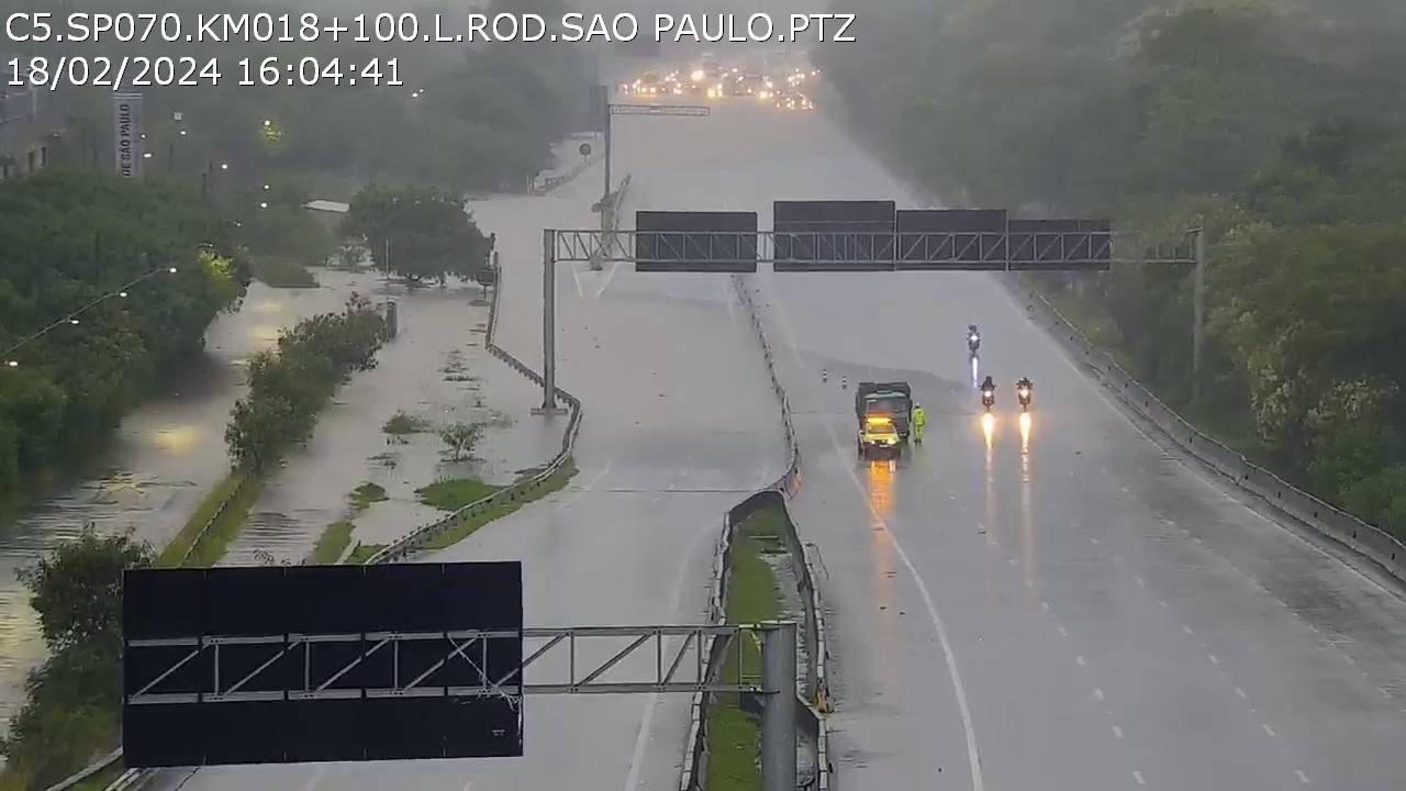 Local do alagamento.